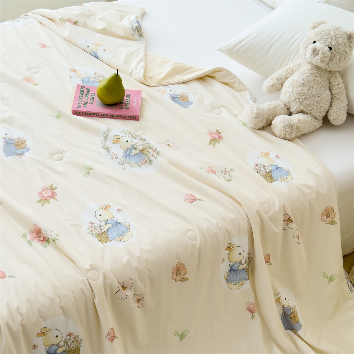 91家纺网 家纺一手货源 找家纺 岚司羽 2026新款卡通锦氨凉感夏被系列 跳跳花园兔