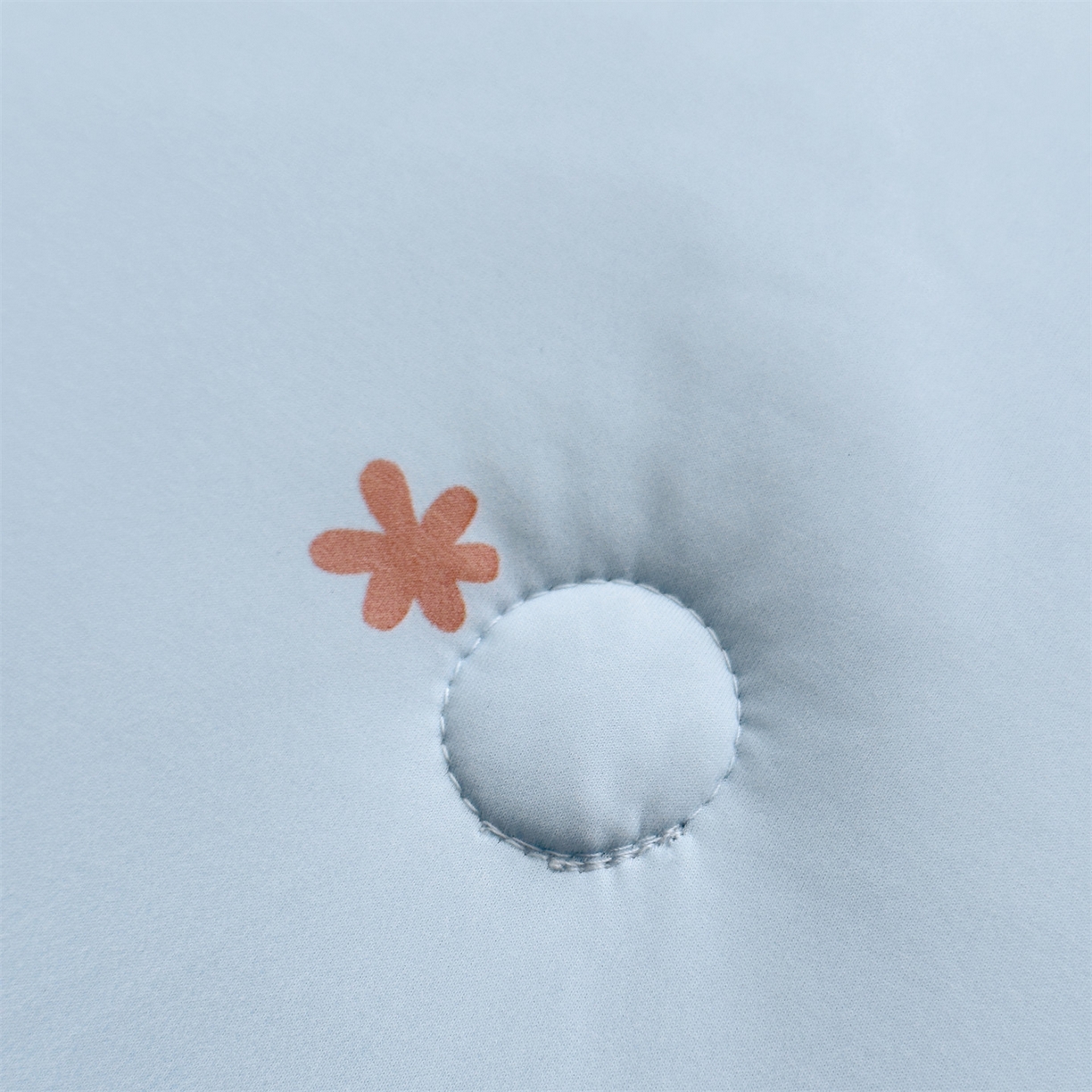 91家纺网 家纺一手货源 找家纺 岚司羽 2026新款卡通锦氨凉感夏被系列 小恐龙快乐假期