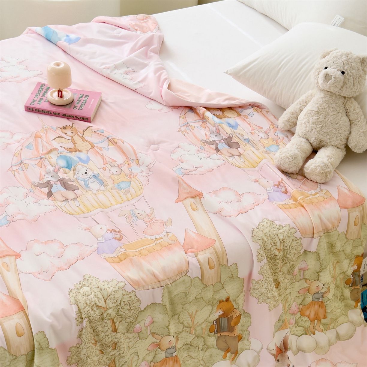 91家纺网 家纺一手货源 找家纺 岚司羽 2026新款卡通锦氨凉感夏被系列 森林乐园