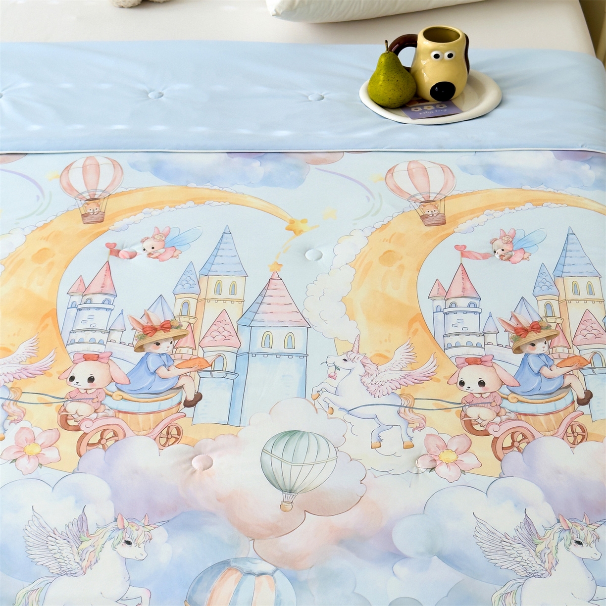 91家纺网 家纺一手货源 找家纺 岚司羽 2026新款卡通锦氨凉感夏被系列 天马星空