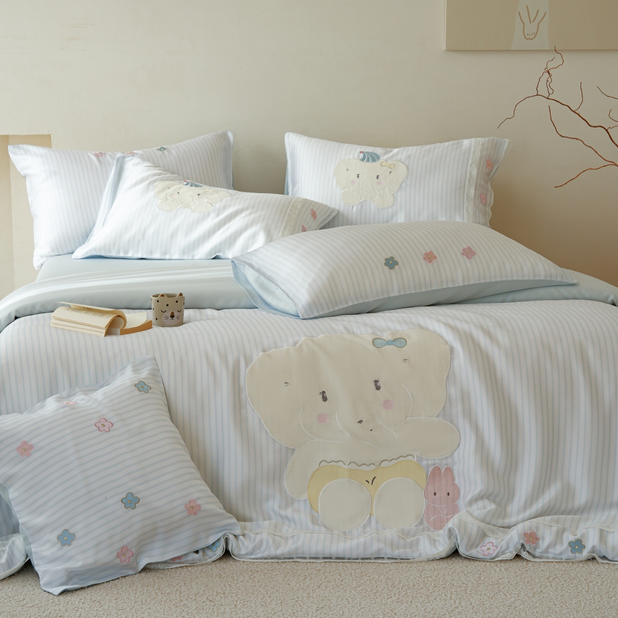 简纯主义 2026新款莱赛尔纤维天丝刺绣绣花四件套象北北 象北北-蓝