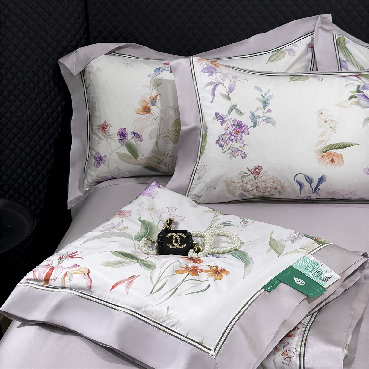 91家纺网 家纺一手货源 找家纺 岚司羽 2026春夏新款60天丝夏被四件套夏凉被空调被系列 雨润芳菲