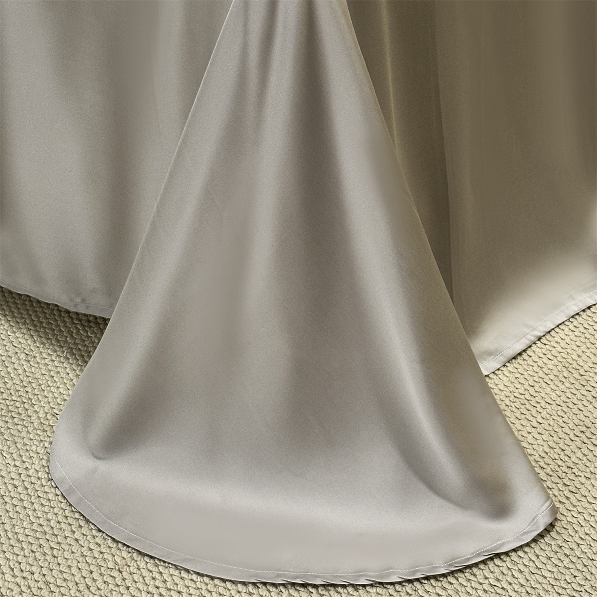 91家纺网 家纺一手货源 找家纺 岚司羽 2026春夏新款60天丝夏被四件套夏凉被空调被系列 芷兰