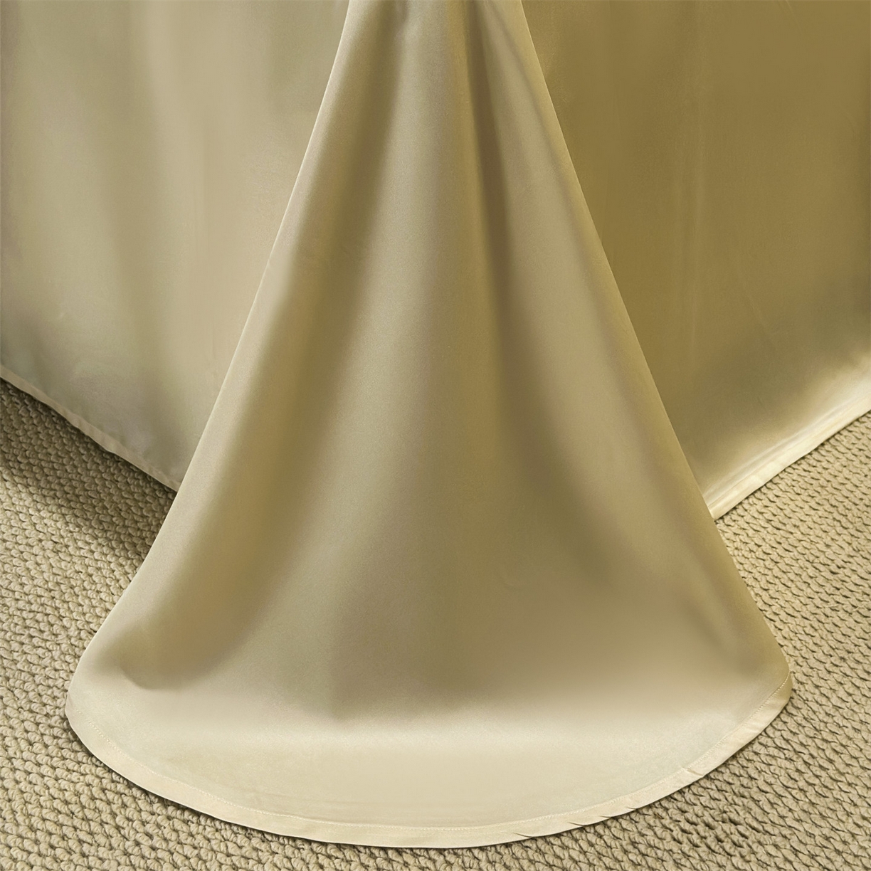 91家纺网 家纺一手货源 找家纺 岚司羽 2026春夏新款60天丝夏被四件套夏凉被空调被系列 慕白