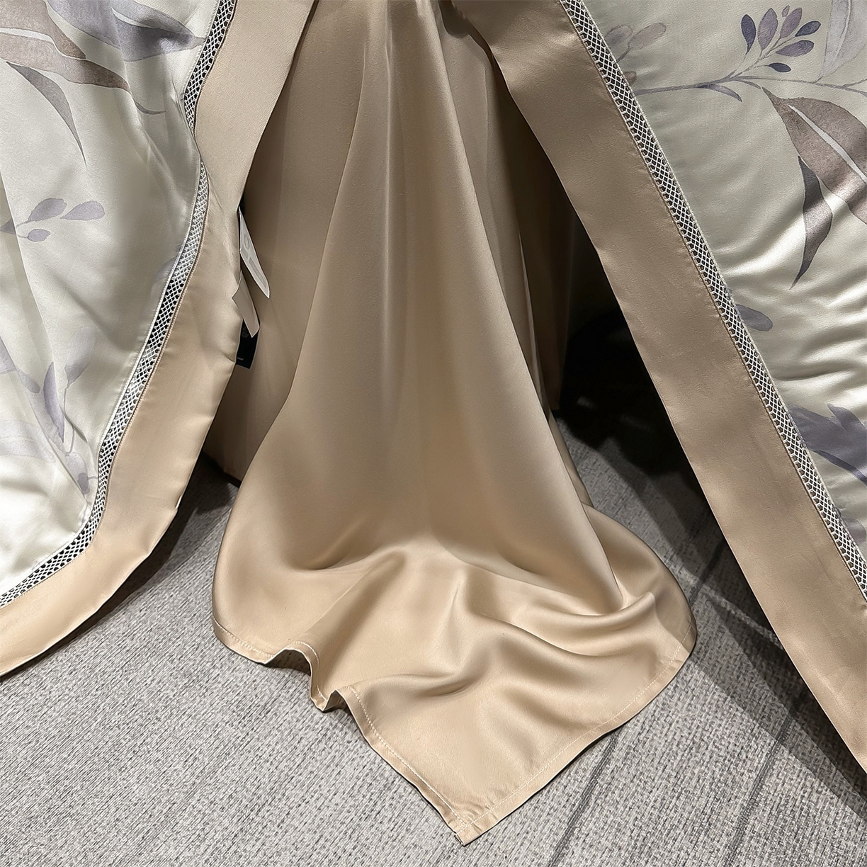 91家纺网 家纺一手货源 找家纺 岚司羽 2026春夏新款60天丝夏被四件套夏凉被空调被系列 苏菲儿