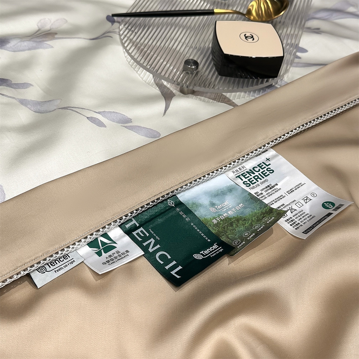 91家纺网 家纺一手货源 找家纺 岚司羽 2026春夏新款60天丝夏被四件套夏凉被空调被系列 苏菲儿