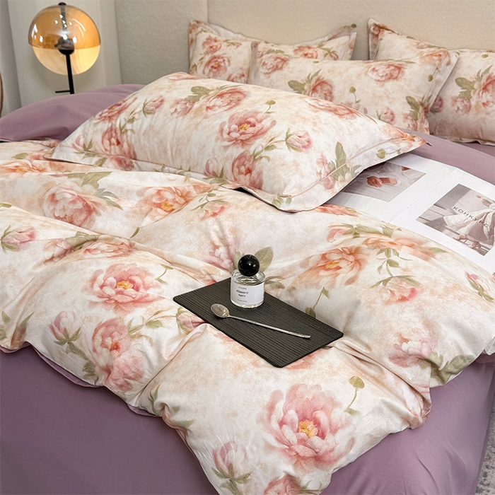 91家纺网 家纺一手货源 找家纺 润锦云 2026春夏新款全棉纯棉13372数码印花四件套 花情共舞-米