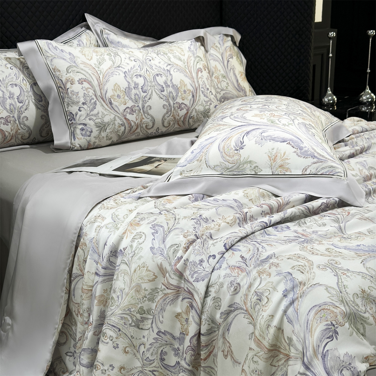 91家纺网 家纺一手货源 找家纺 岚司羽 2026春夏新款60天丝夏被四件套夏凉被空调被系列 槿悦