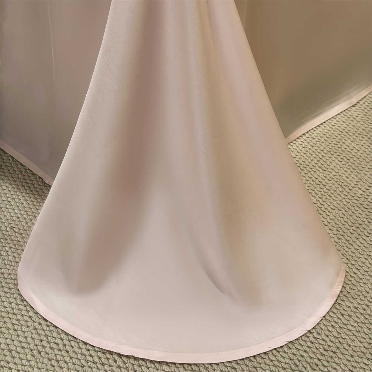 91家纺网 家纺一手货源 找家纺 岚司羽 2026春夏新款60天丝夏被四件套夏凉被空调被系列 隽永繁花