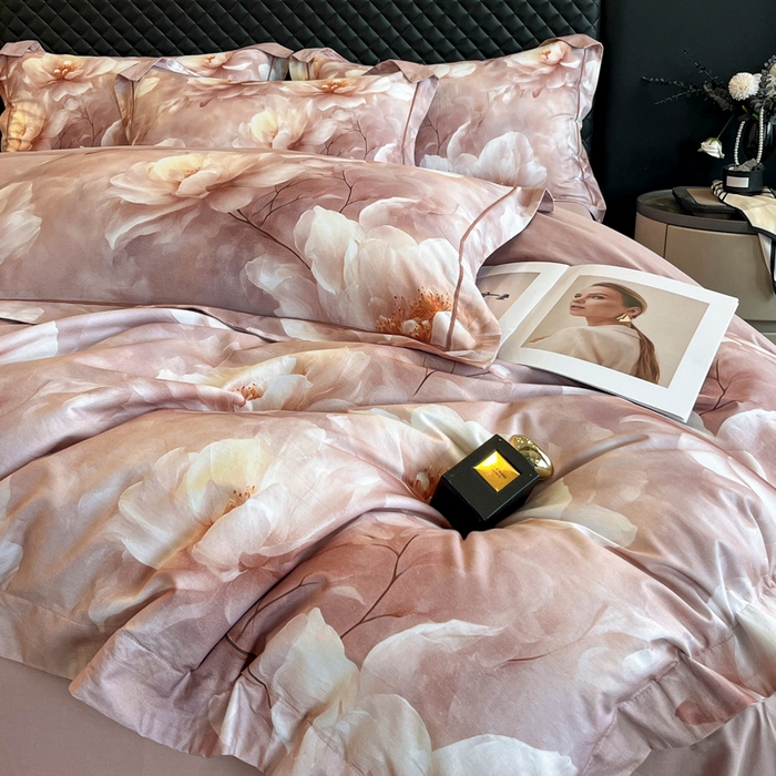 91家纺网 家纺一手货源 找家纺 润锦云 2026新款A类长绒棉纯棉数码印花宽边四件套 花漾盛典