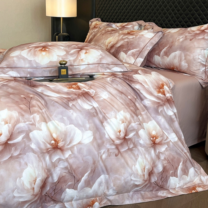 91家纺网 家纺一手货源 找家纺 润锦云 2026新款A类长绒棉纯棉数码印花宽边四件套 花漾盛典