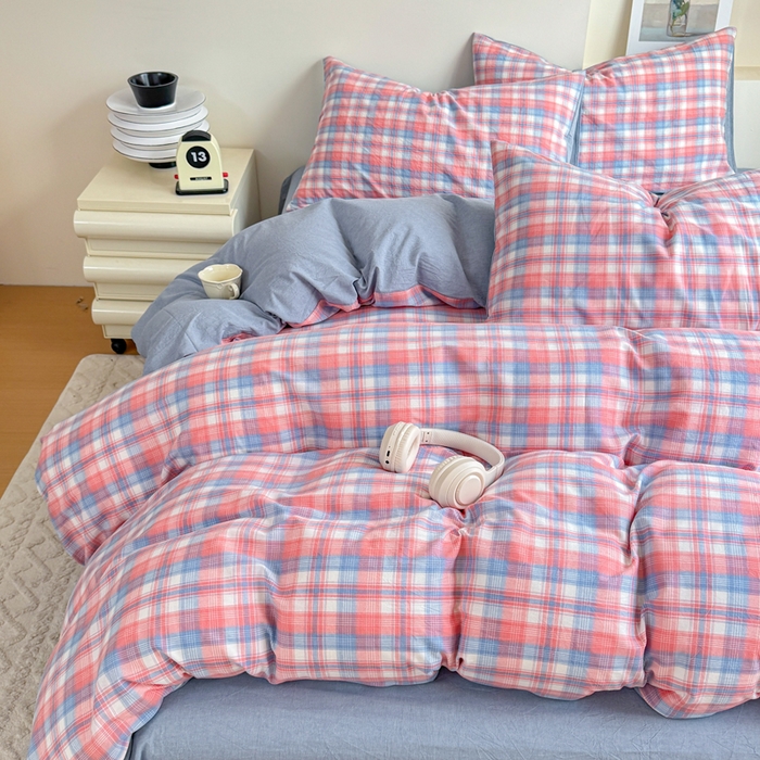 91家纺网 家纺一手货源 找家纺 佑佳家纺 2026新款全棉色织床笠款四件套 嘟嘟柚红