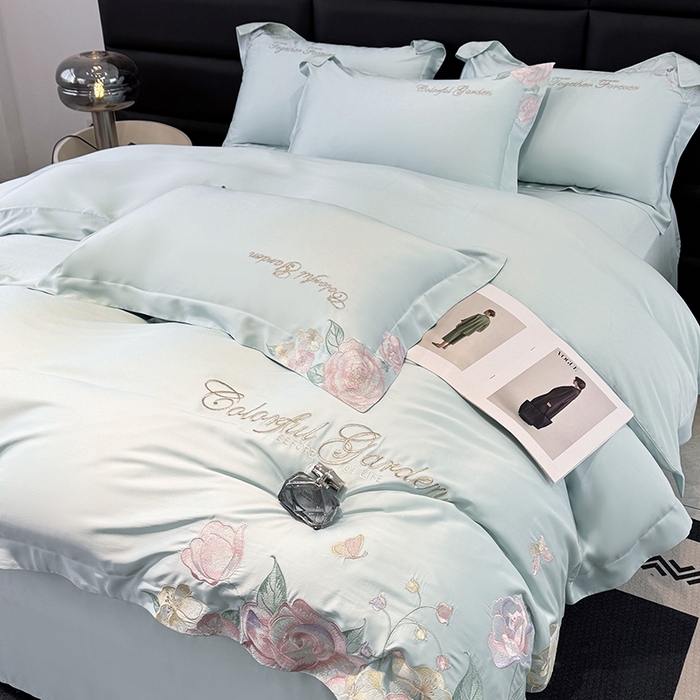 91家纺网 家纺一手货源 找家纺 润锦云 2026新款时髦A类精品刺绣四件套 天空蓝