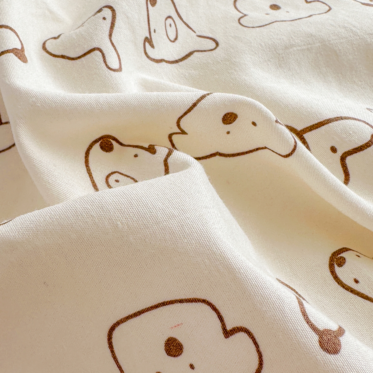 91家纺网 家纺一手货源 找家纺 花满路 2026新款床盖四件套 可爱小狗