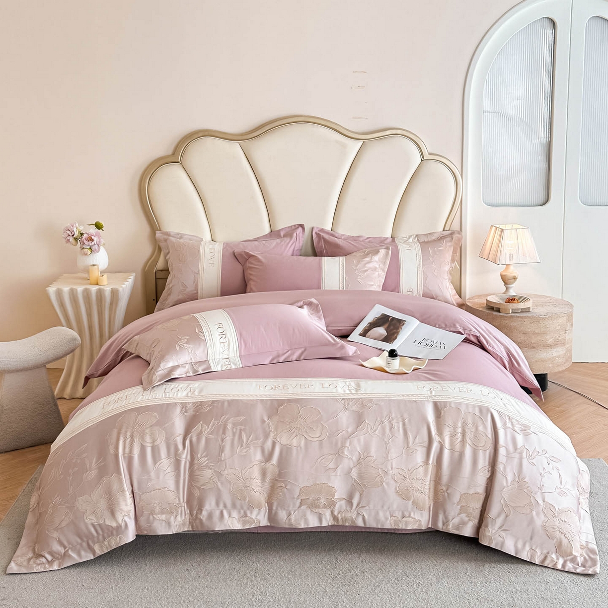 91家纺网 家纺一手货源 找家纺 （总）润锦云 2026新款140克精品浮雕刺绣四件套-浮光韵梦