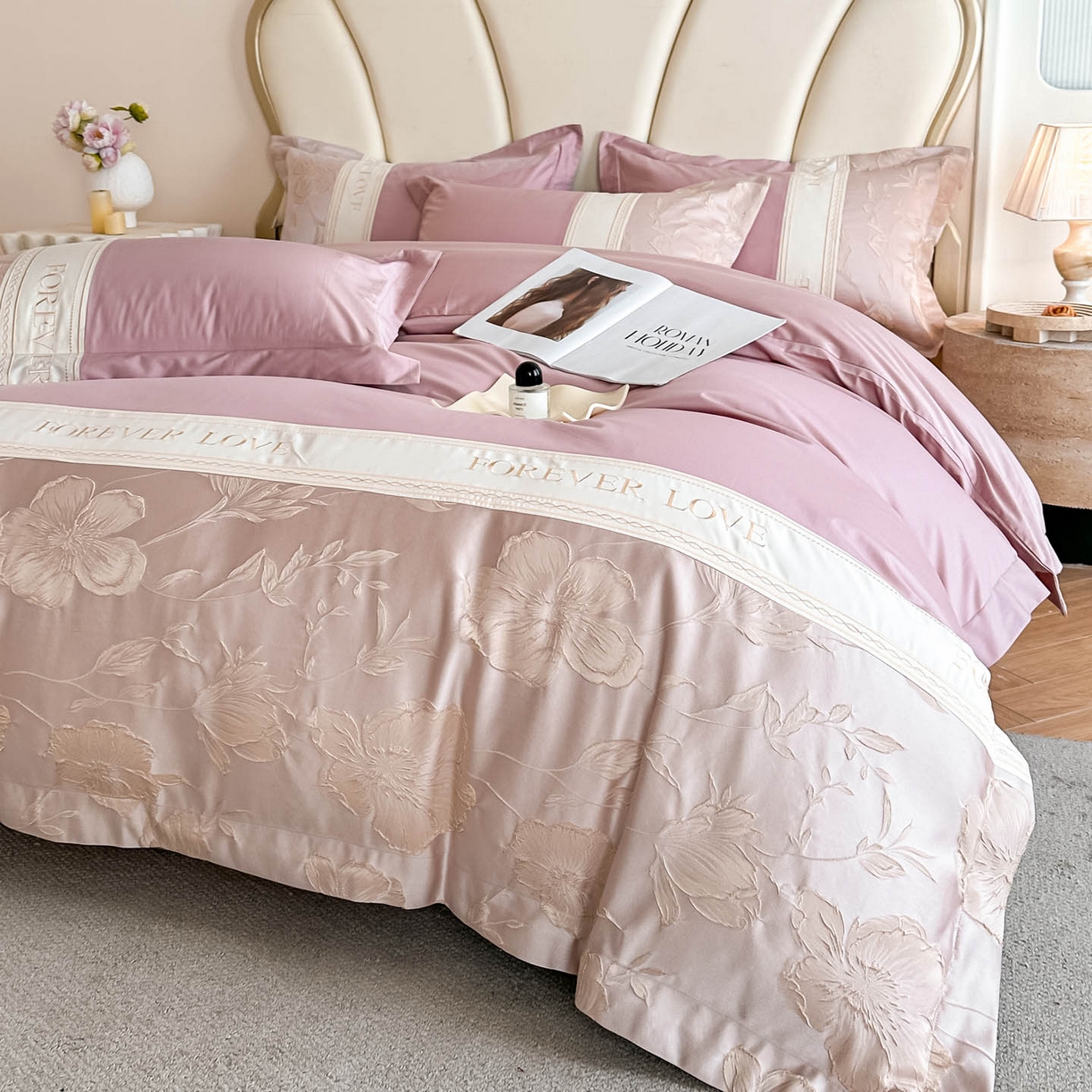 91家纺网 家纺一手货源 找家纺 润锦云 2026新款140克精品浮雕刺绣四件套-浮光韵梦 浮光韵梦-寐粉