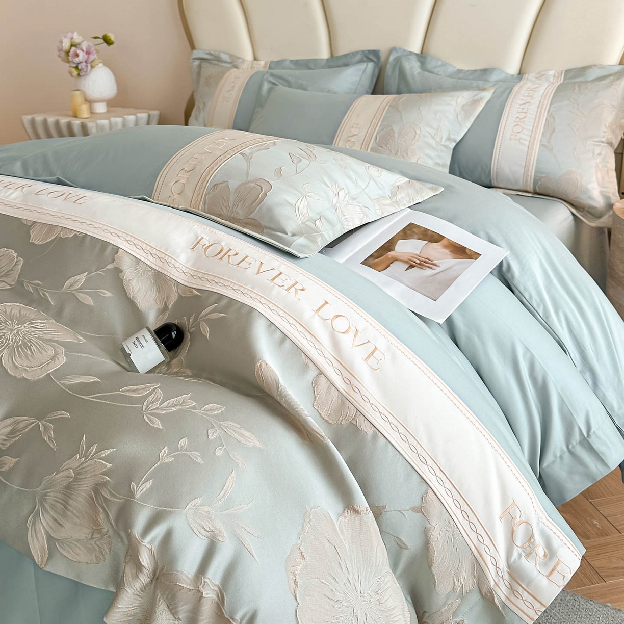 91家纺网 家纺一手货源 找家纺 润锦云 2026新款140克精品浮雕刺绣四件套-浮光韵梦 浮光韵梦-新芽兰