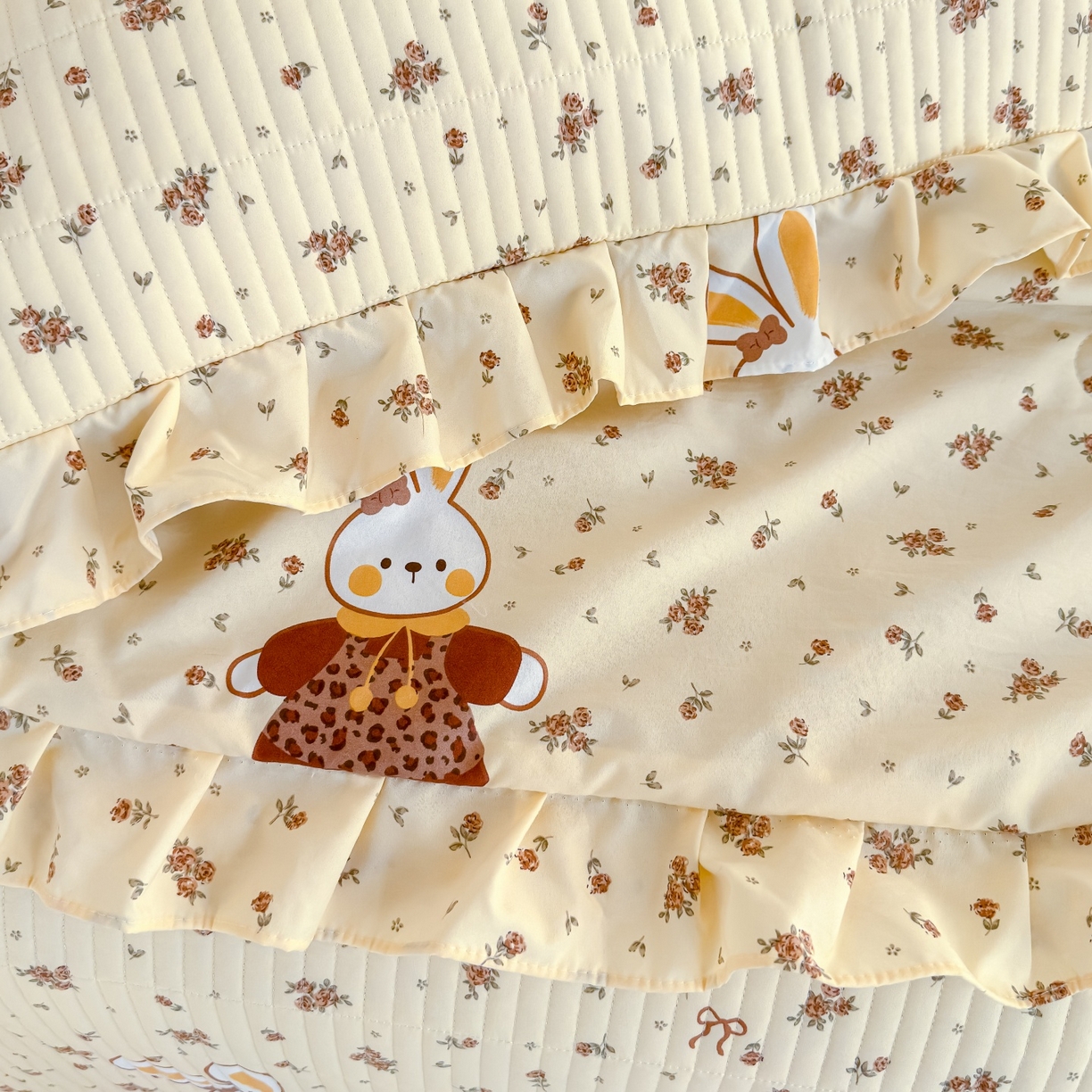 91家纺网 家纺一手货源 找家纺 归属 2026春夏新款古法仿棉床盖夏被四件套夏凉被空调被系列 啵啵兔儿