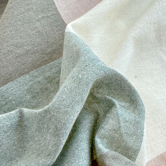 91家纺网 家纺一手货源 找家纺 佑佳家纺 2026新款全棉色织床笠款四件套 绿大格