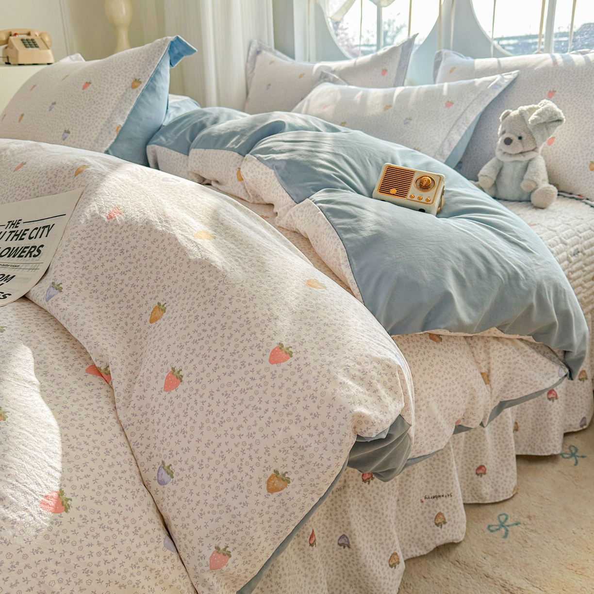 91家纺网 家纺一手货源 找家纺 花满路 2026新款床盖四件套 小草莓