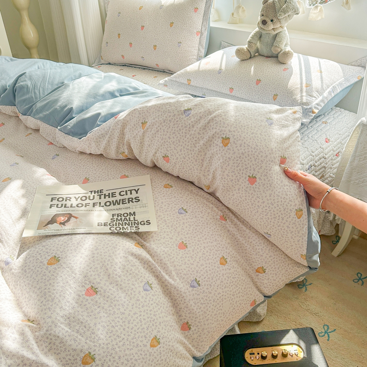 91家纺网 家纺一手货源 找家纺 花满路 2026新款床盖四件套 小草莓