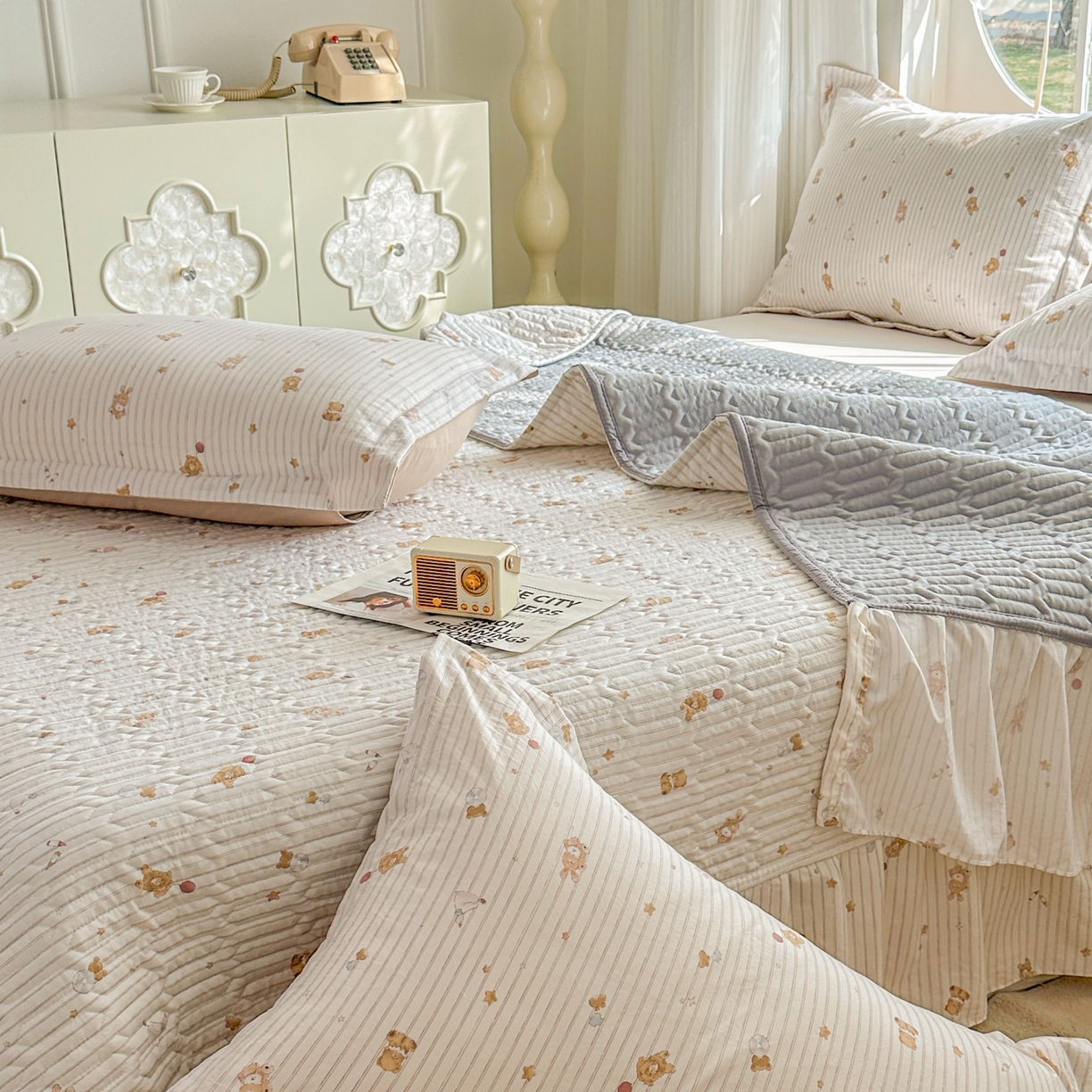 91家纺网 家纺一手货源 找家纺 花满路 2026新款床盖四件套 熊熊聚会