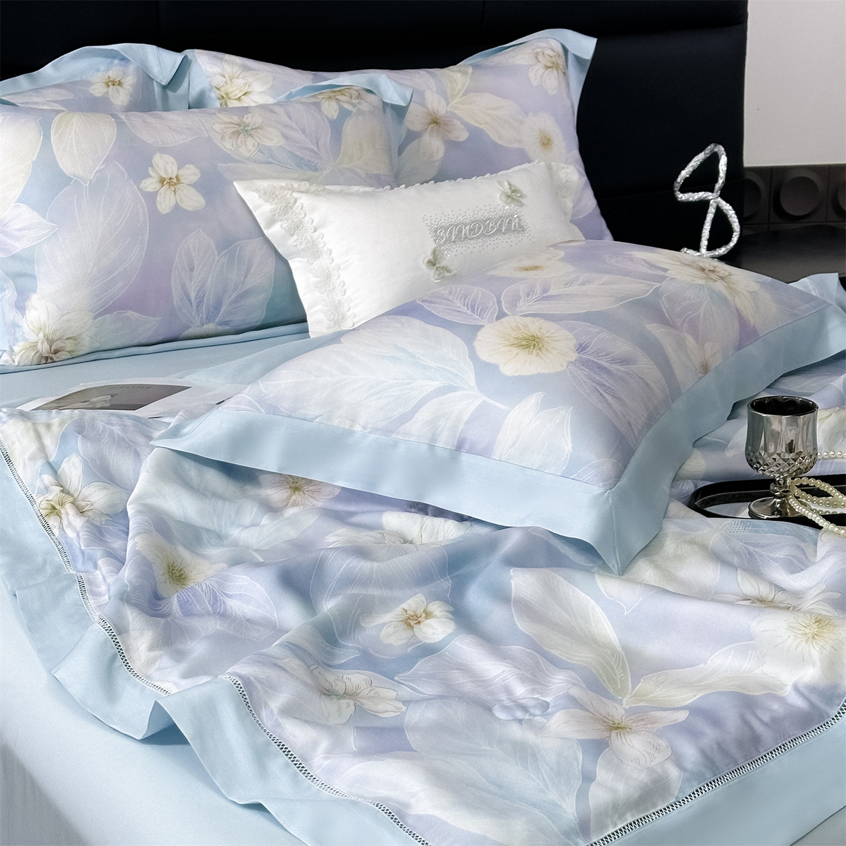 91家纺网 家纺一手货源 找家纺 岚司羽 2026春夏新款50天丝夏被四件套夏凉被空调被系列 绒花-兰