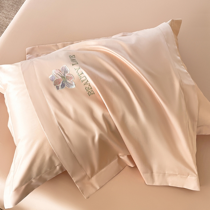 91家纺网 家纺一手货源 找家纺 润锦云 2026新款A类全棉纯棉刺绣拼角四件套-栀梦 栀梦-觅光柚+奶白