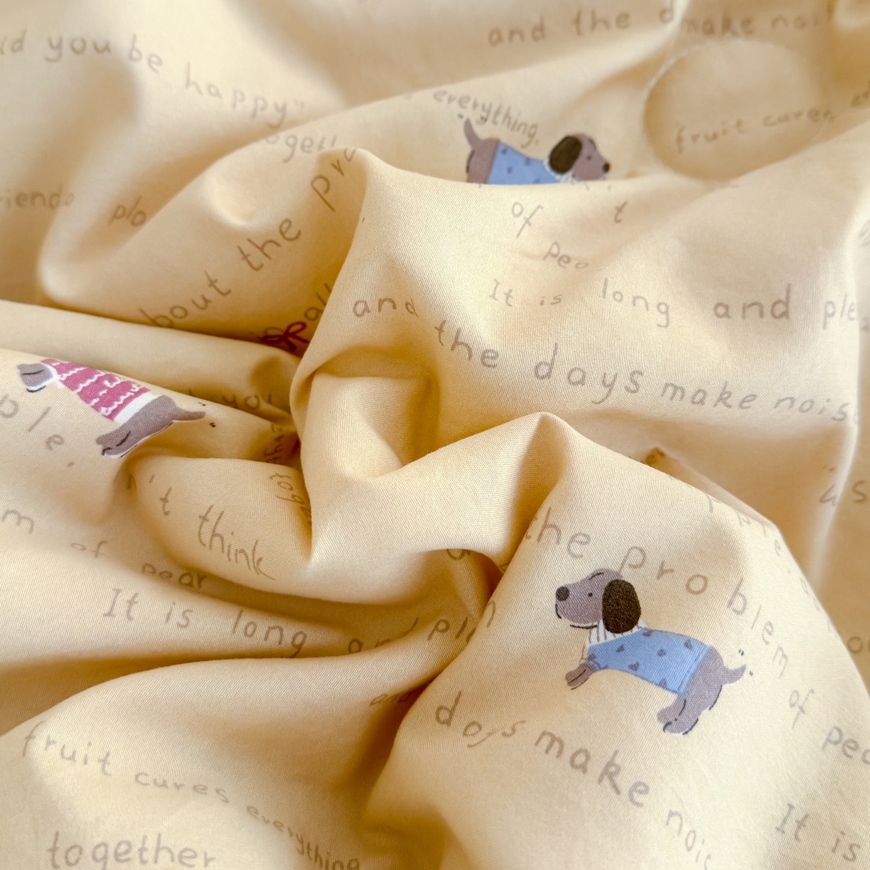 91家纺网 家纺一手货源 找家纺 归属 2026春夏新款古法仿棉床盖夏被四件套夏凉被空调被系列 狗狗家族