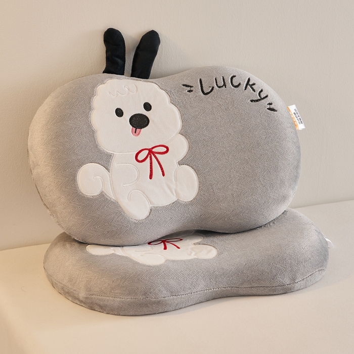 91家纺网 家纺一手货源 找家纺 小桃姐家纺 2025新款可爱卡通儿童猫肚枕学生幼儿园卡通记忆棉枕头枕芯 Lucky羊咩咩记忆枕-灰