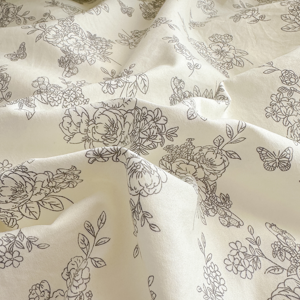 91家纺网 家纺一手货源 找家纺 花满路 2026新款床盖四件套 木槿