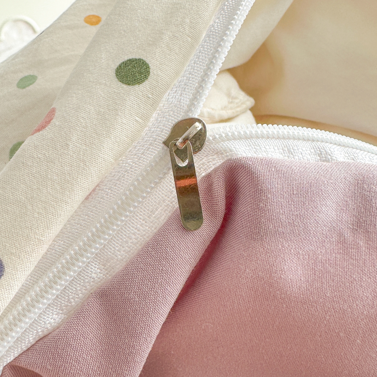 91家纺网 家纺一手货源 找家纺 花满路 2026新款床盖四件套 气球小熊