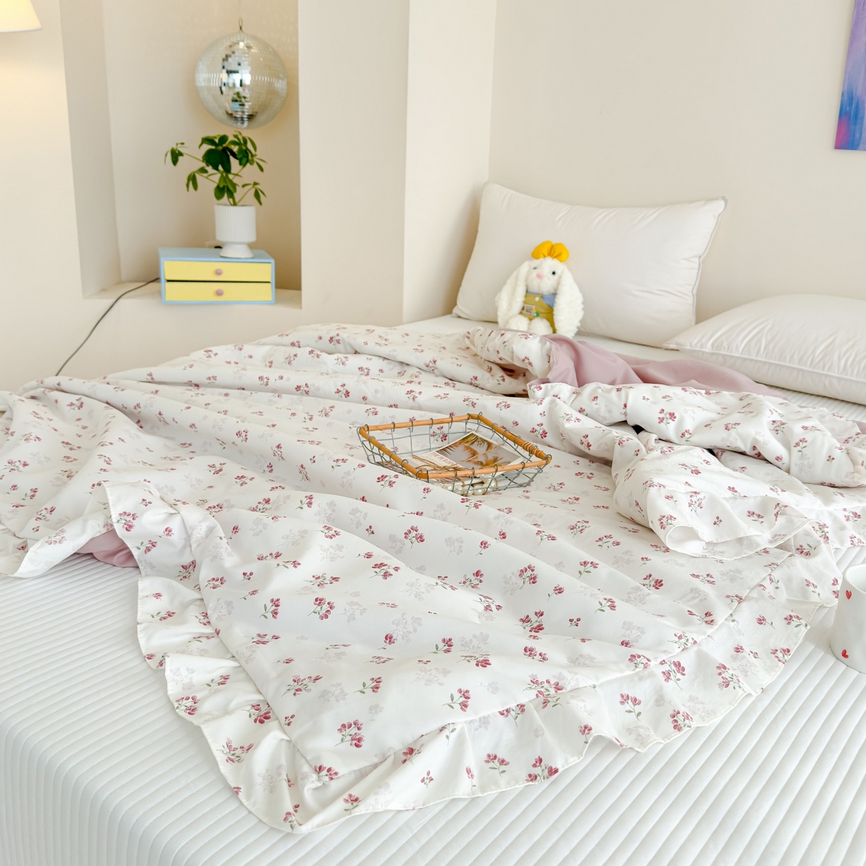 91家纺网 家纺一手货源 找家纺 归属 2026春夏新款古法仿棉床盖夏被四件套夏凉被空调被系列 花开半夏