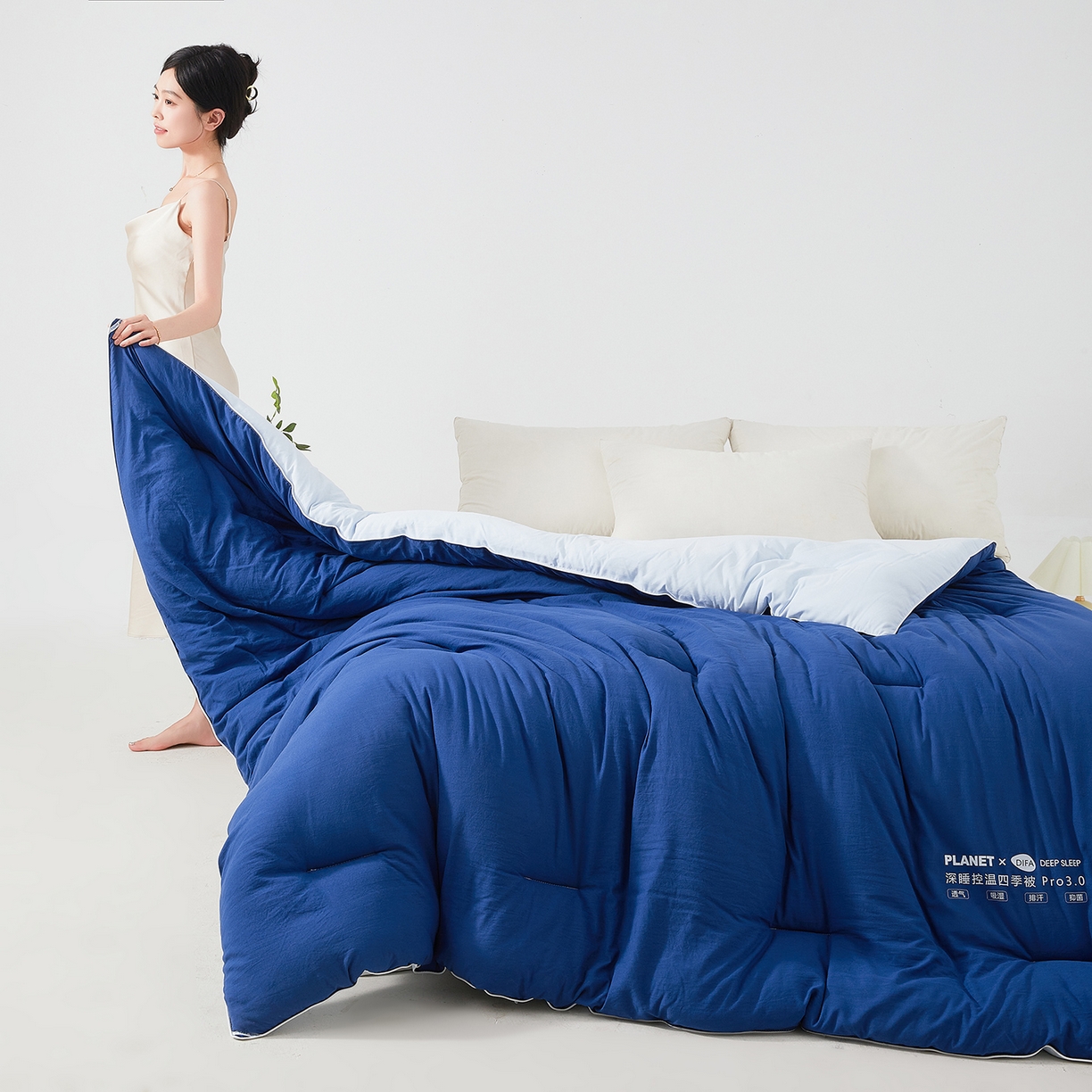 91家纺网 家纺一手货源 找家纺 迪梵家纺 2026新款某朵同款星球酒店深睡控温四季被.Pro3.0春秋被冬被子母被 深睡蓝