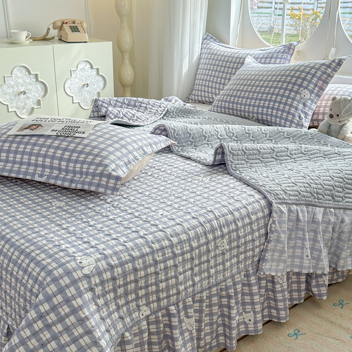 91家纺网 家纺一手货源 找家纺 花满路 2026新款床盖四件套 小蓝格