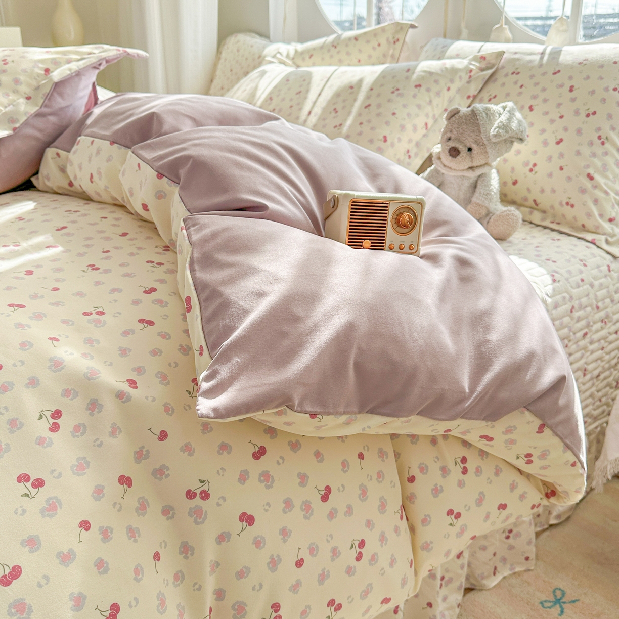 91家纺网 家纺一手货源 找家纺 花满路 2026新款床盖四件套 小樱桃