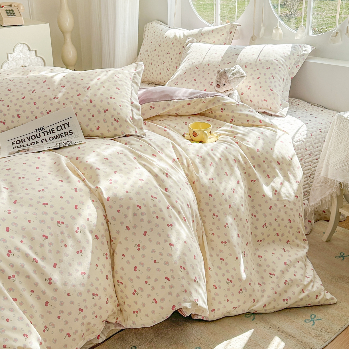 91家纺网 家纺一手货源 找家纺 花满路 2026新款床盖四件套 小樱桃