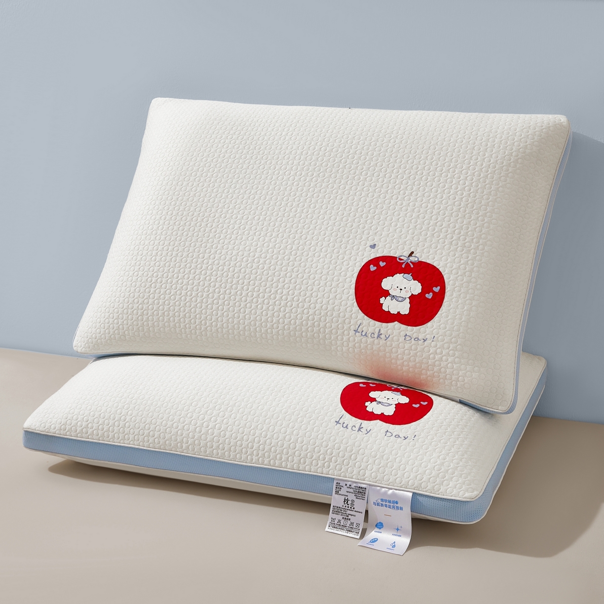 91家纺网 家纺一手货源 找家纺 小桃姐家纺 2025新款针织烫画小苹果舒睡枕枕头枕芯 针织烫画小苹果舒睡枕低-单只-800G