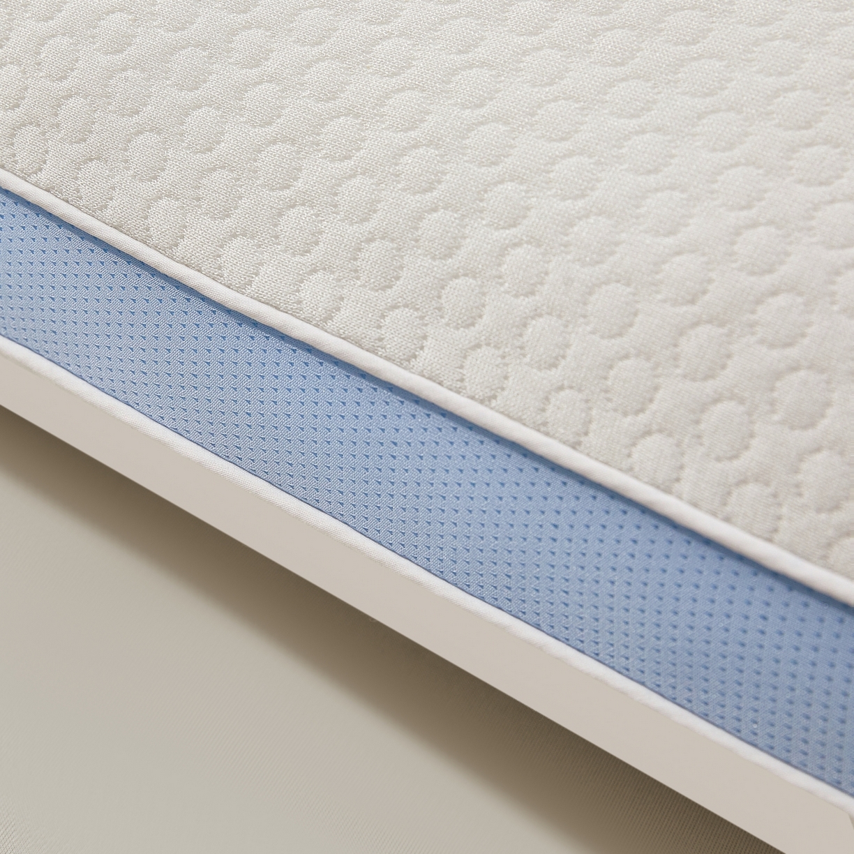 91家纺网 家纺一手货源 找家纺 小桃姐家纺 2025新款针织烫画小苹果舒睡枕枕头枕芯 针织烫画小苹果舒睡枕高-一对-1000G