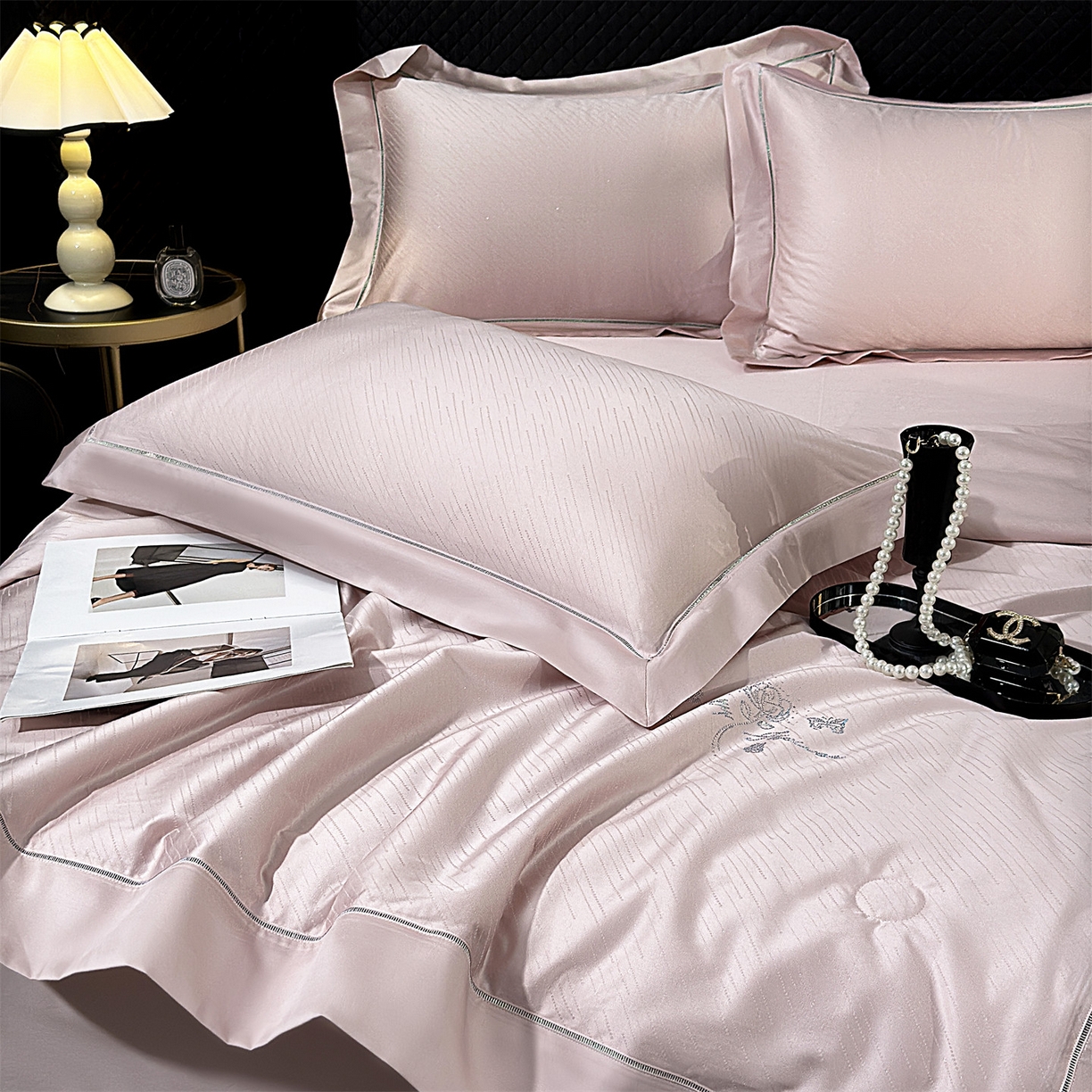 91家纺网 家纺一手货源 找家纺 （总）岚司羽 2026春夏新款天丝棉银丝提花夏被四件套夏凉被空调被