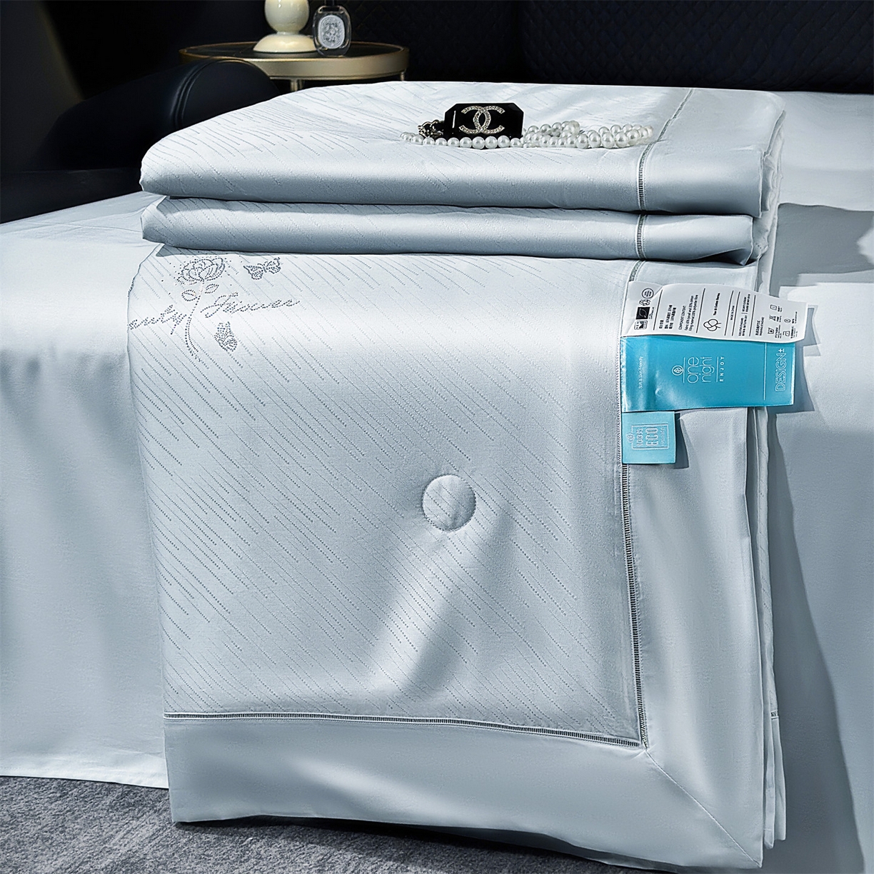 91家纺网 家纺一手货源 找家纺 （总）岚司羽 2026春夏新款天丝棉银丝提花夏被四件套夏凉被空调被