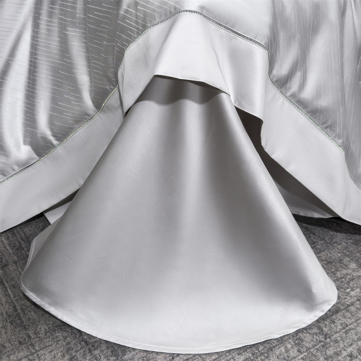 91家纺网 家纺一手货源 找家纺 岚司羽 2026春夏新款天丝棉银丝提花夏被四件套夏凉被空调被 璀璨星空 -浩灰