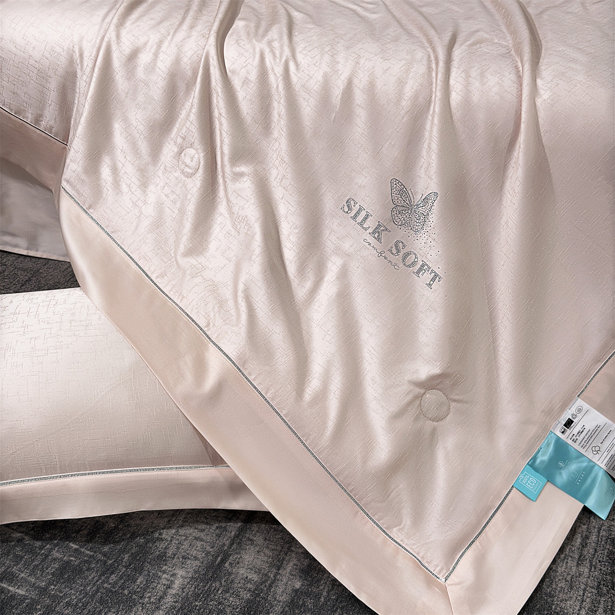 91家纺网 家纺一手货源 找家纺 岚司羽 2026春夏新款天丝棉银丝提花夏被四件套夏凉被空调被 香奢-豆玉