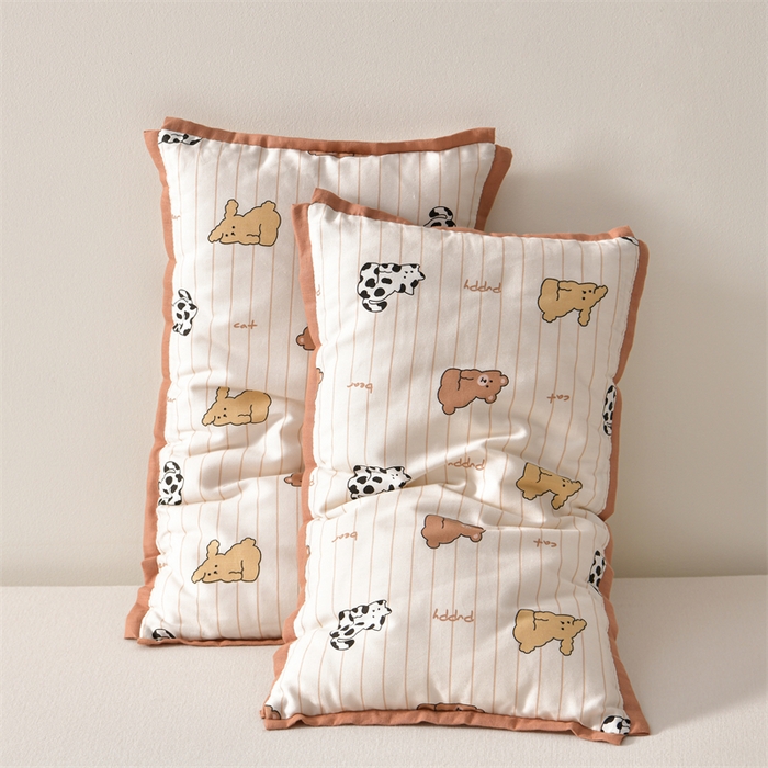 91家纺网 家纺一手货源 找家纺 小桃姐家纺 2025新款全棉棉花枕 纯棉全棉卡通棉花枕 纯棉儿童枕芯30*50cm  可拆洗 咖色小熊