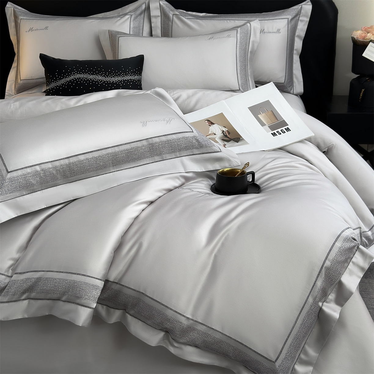 91家纺网 家纺一手货源 找家纺 （总）岚司羽 2026春夏新款天丝棉银丝提花绣花四件套臻雅系列