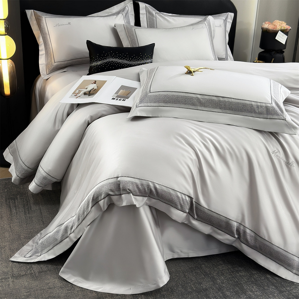 91家纺网 家纺一手货源 找家纺 岚司羽 2026春夏新款天丝棉银丝提花绣花四件套臻雅系列 臻雅 --深雅灰