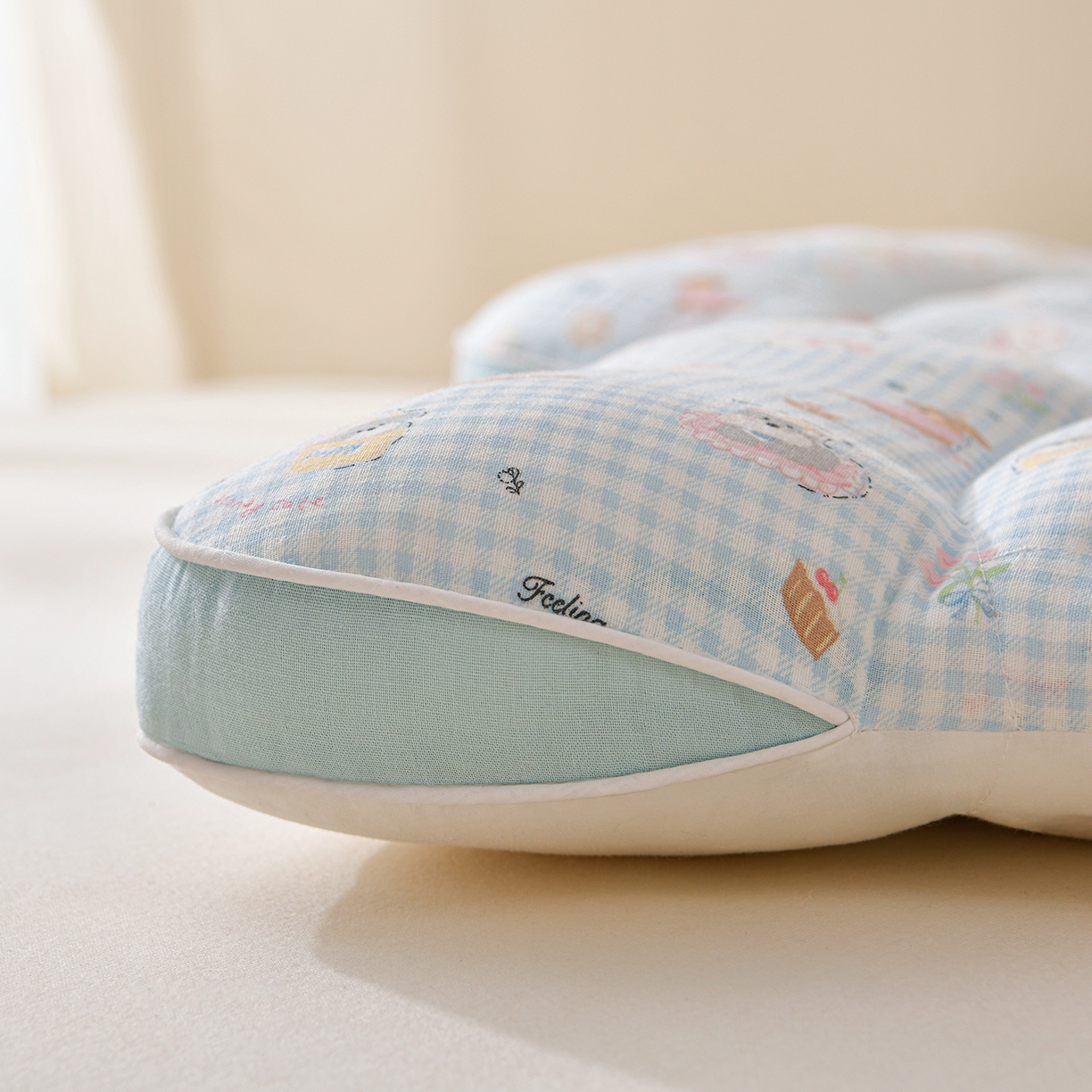 91家纺网 家纺一手货源 找家纺 小桃姐家纺 2025新款纯棉五分区定型枕 枕头枕芯 蓝色修狗