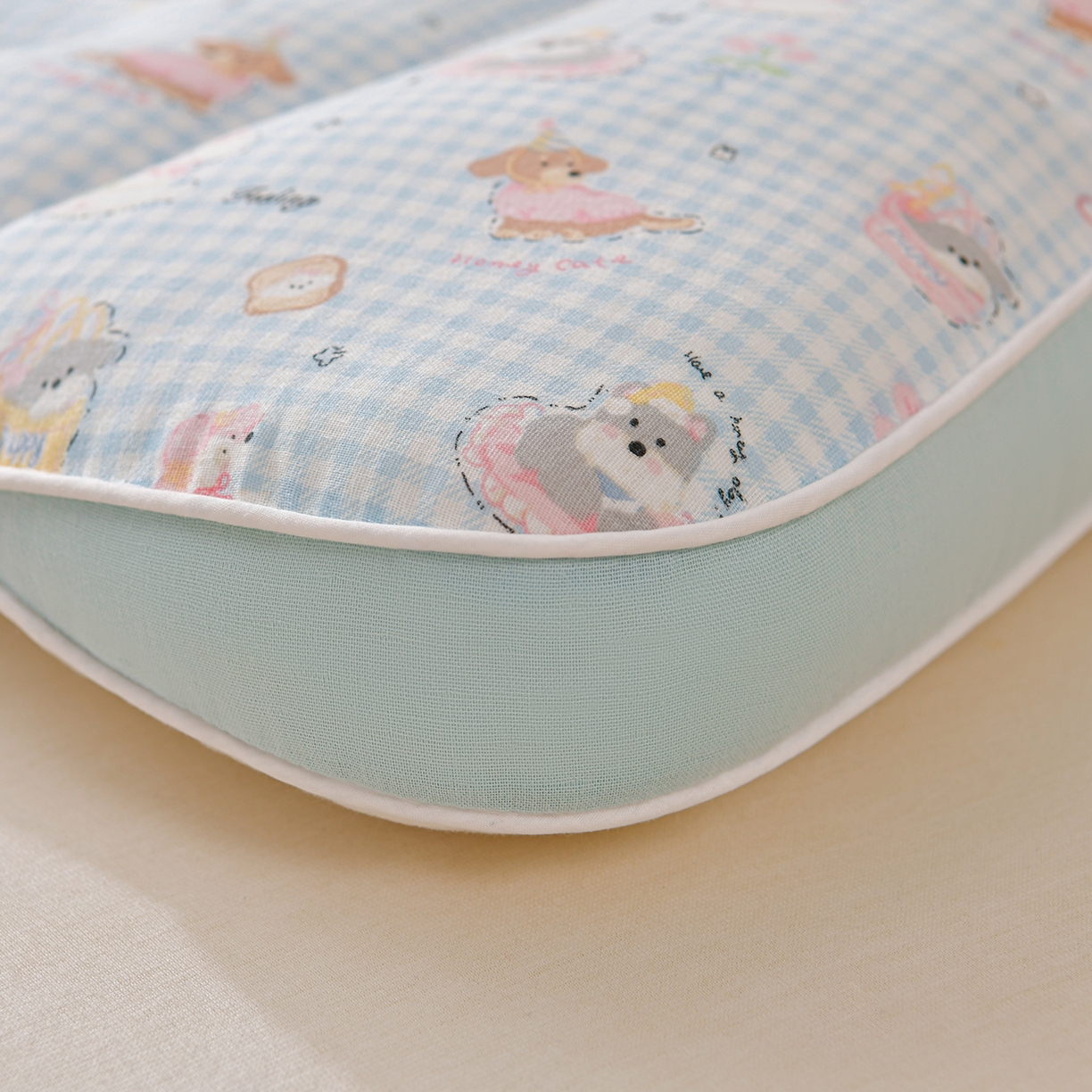 91家纺网 家纺一手货源 找家纺 小桃姐家纺 2025新款纯棉五分区定型枕 枕头枕芯 蓝色修狗