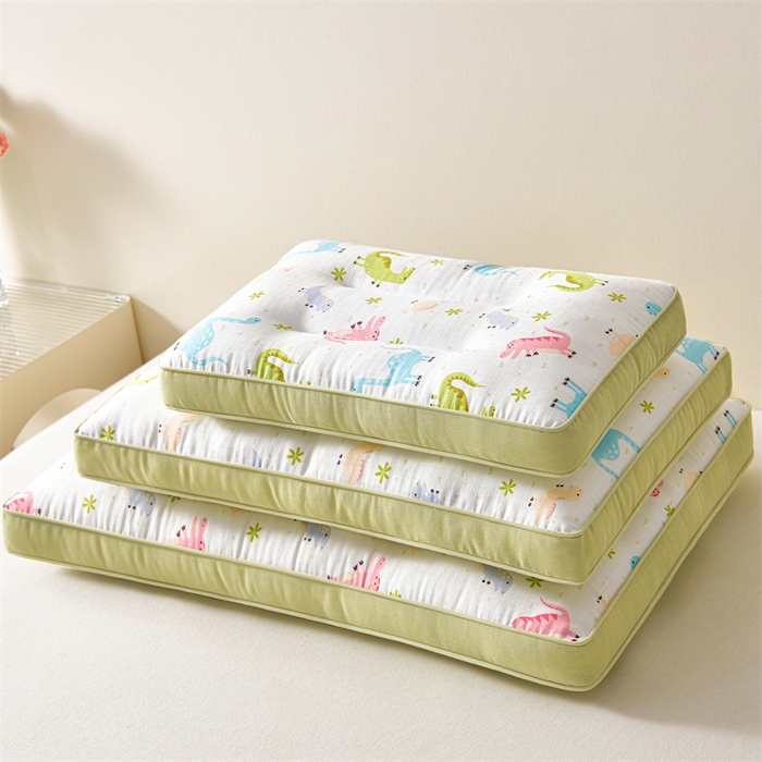 91家纺网 家纺一手货源 找家纺 小桃姐家纺 2025新款全棉儿童立体定型枕亲子枕 枕头枕芯 小恐龙