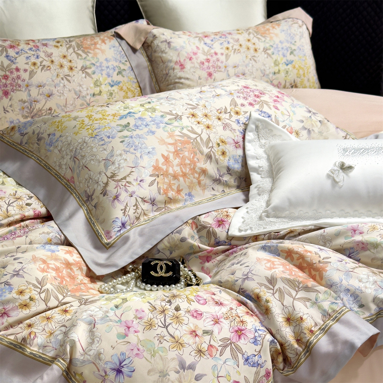 91家纺网 家纺一手货源 找家纺 岚司羽 2026春夏新款天丝棉大版数码印花四件套 花影